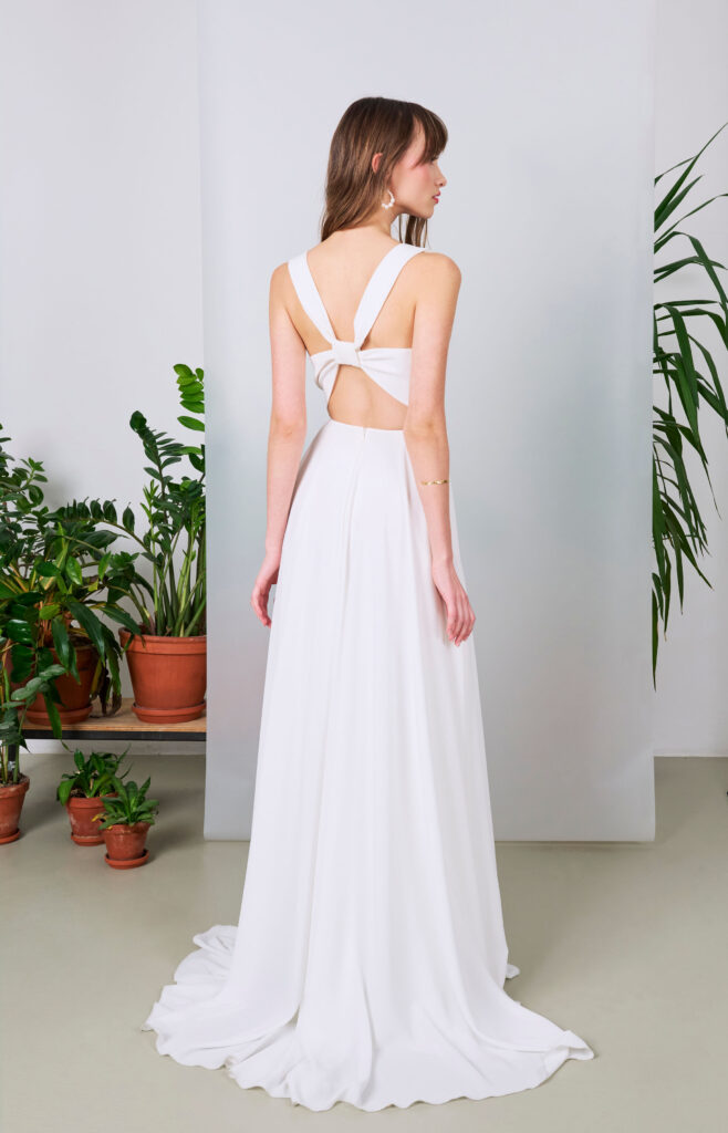 brautkleidmitbesonderemrücken